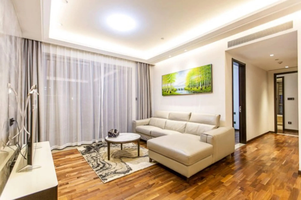 Shengang Apartment Zhuoyue Qianhai