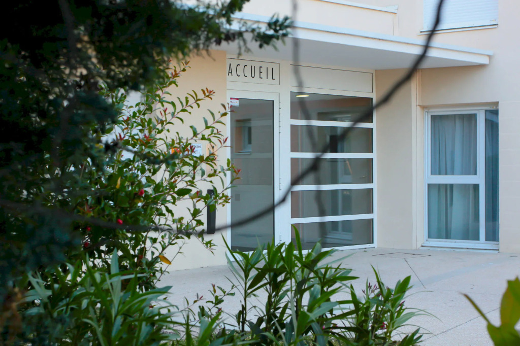 KOSY AppartHôtels - Campus Del Sol Esplanade