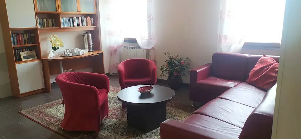Affittacamere La Pietra 1 e La Pietra 2