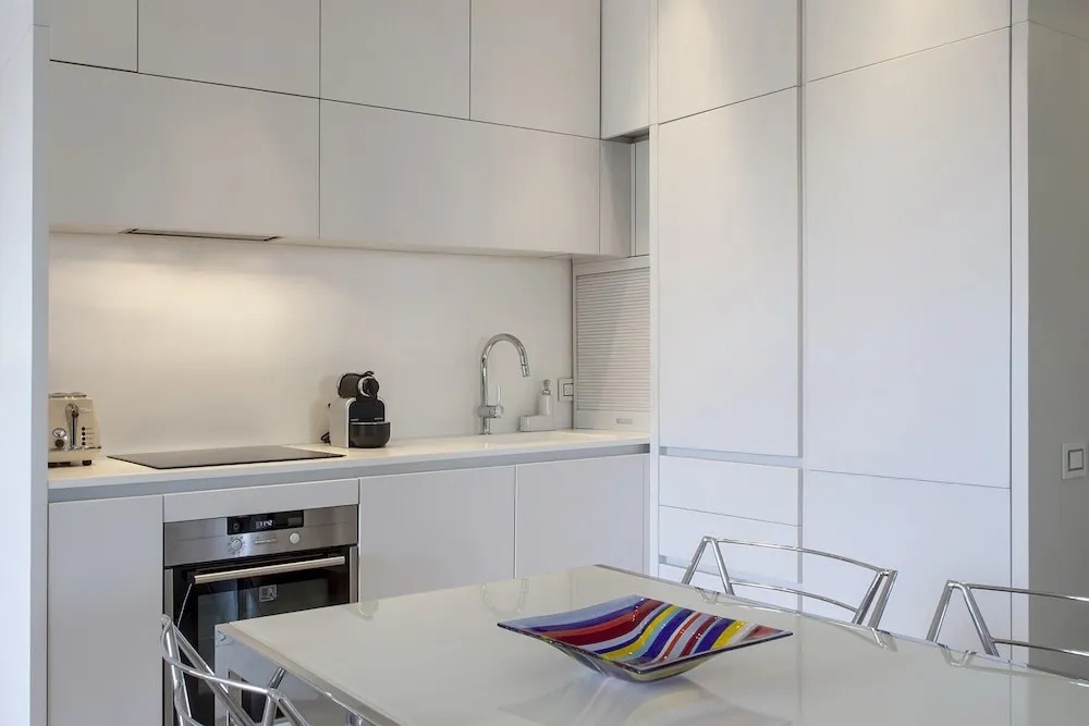 Duplex Penthouse by Rothschild Pkg TL54