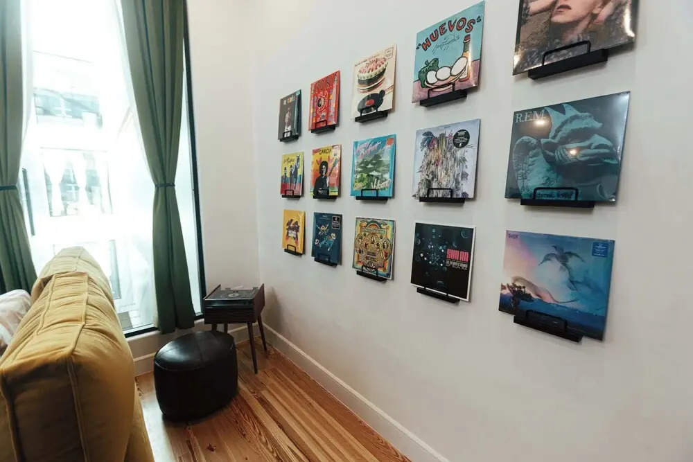Loft 307 The William Vinyl Downtown Vibes