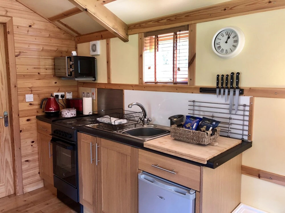 Rashfield Sheilings - Romantic Riverside Lodges near Dunoon & Pucks Glen