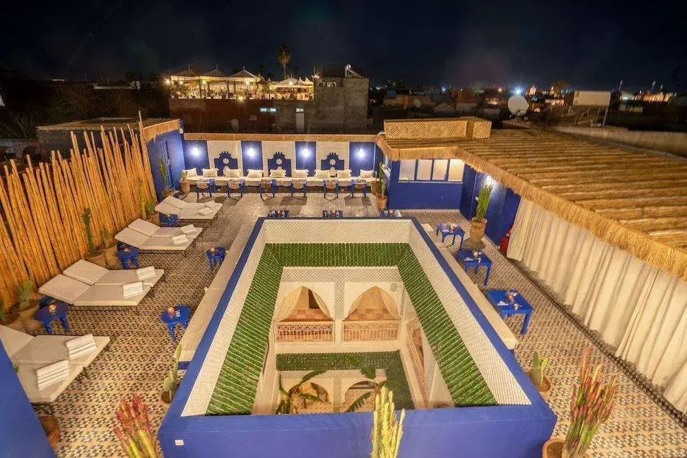 Zwen Zwen Boutique Hotel Rooftop & Spa