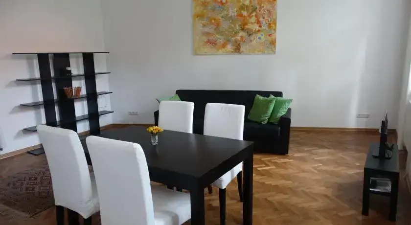 Altbau-Garconniere Schulgasse