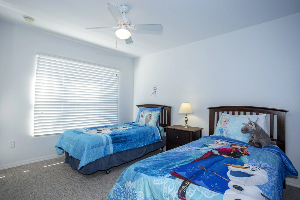 4560 Seven Dwarfs - AMAZING 4 BEDS NEAR DISNEY , KISSIMMEE, US