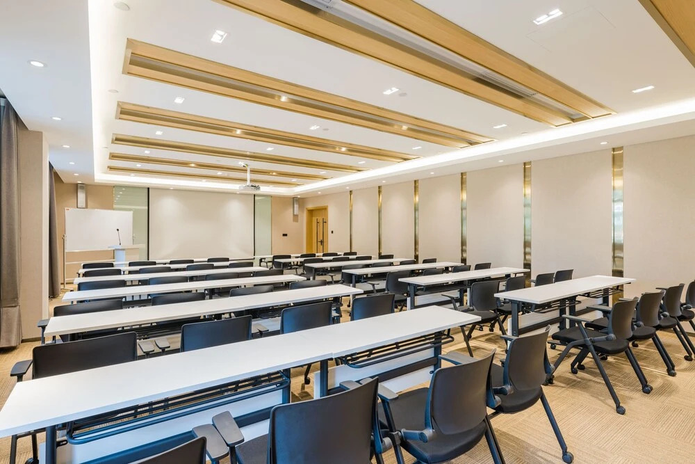Atour Hotel Jinwan Plaza Railway Station Tianjin