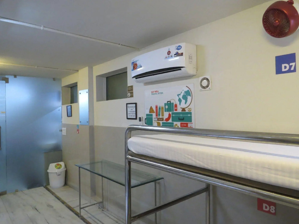 Smyle Inn - Best Budget Hotel near New Delhi Train Station