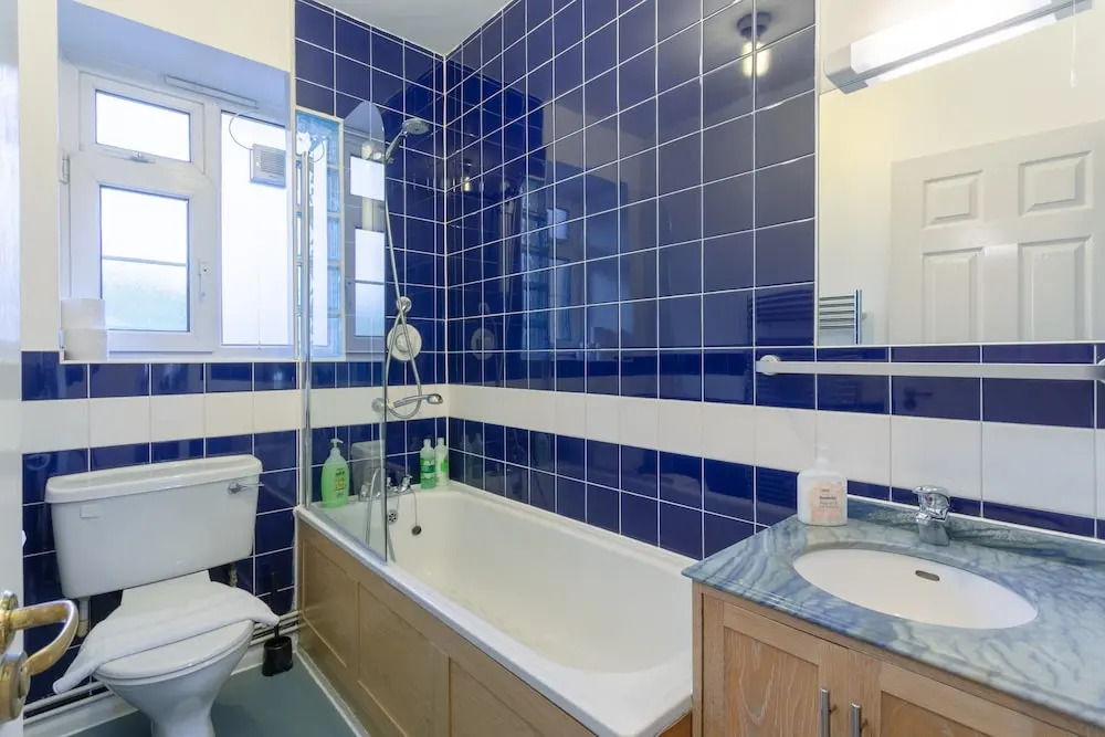 Whitechapel 2 Bedroom Flat