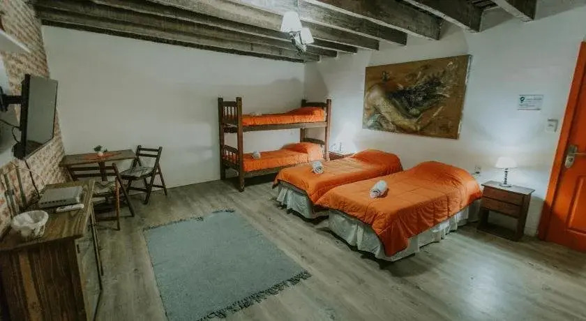 El Viajero Downtown Hostel & Suites