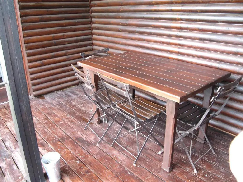 Midlands Forest Lodge