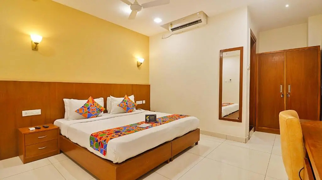FabHotel Eminent Suites Gachibowli