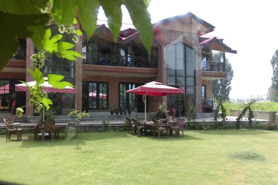 Cedrus By Evoke Resort