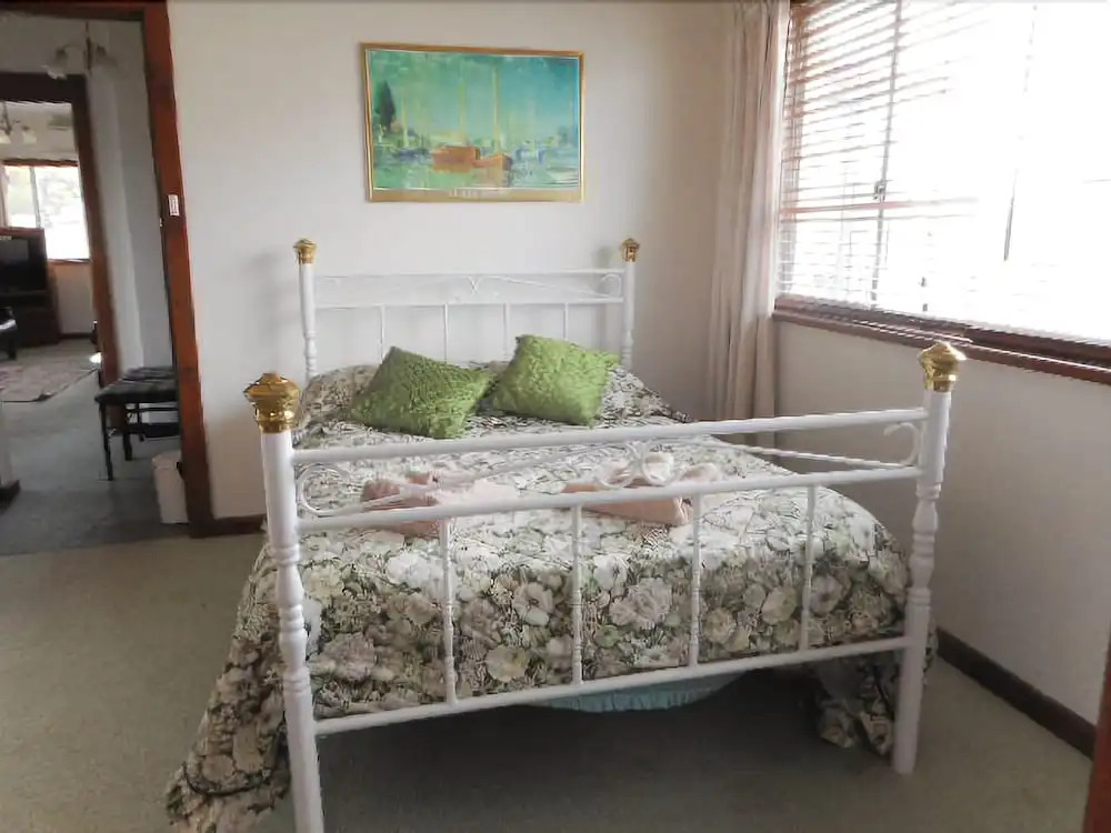 Catalina Cottage Holiday House