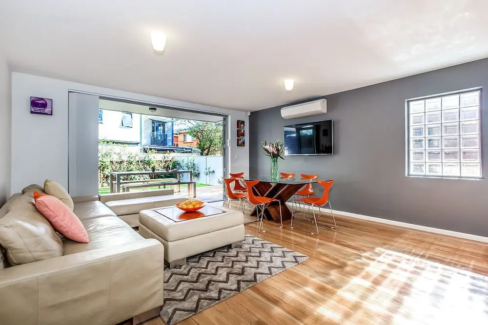 Maroubra magic (105i)