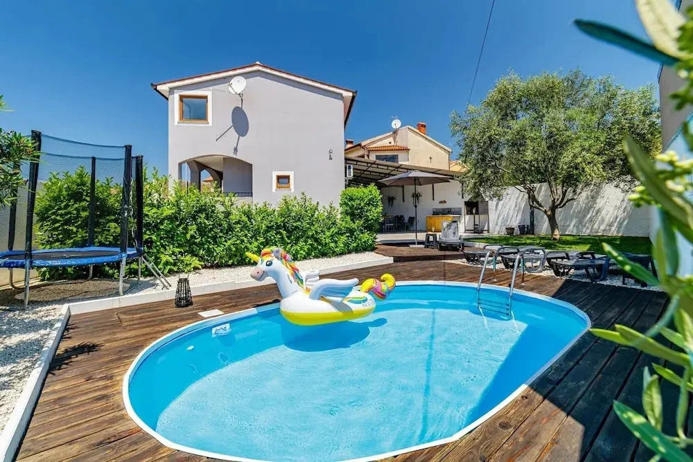 Holiday Home in Loborika With Private Pool
