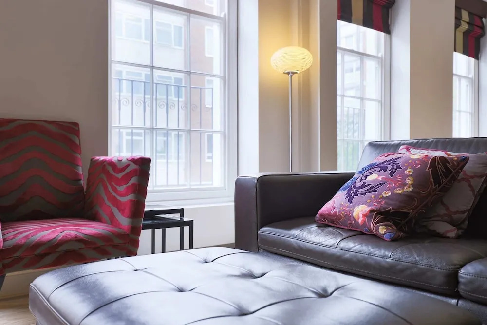 Beautiful Ideal 2 bed 2 Bathroom in Central London
