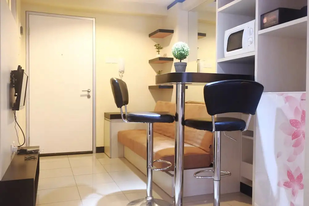 Port View Green Bay Apartment Pluit