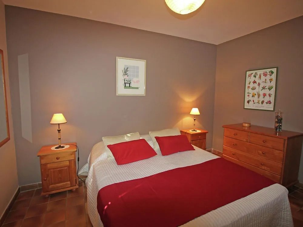 Holiday Home Provence with Pool