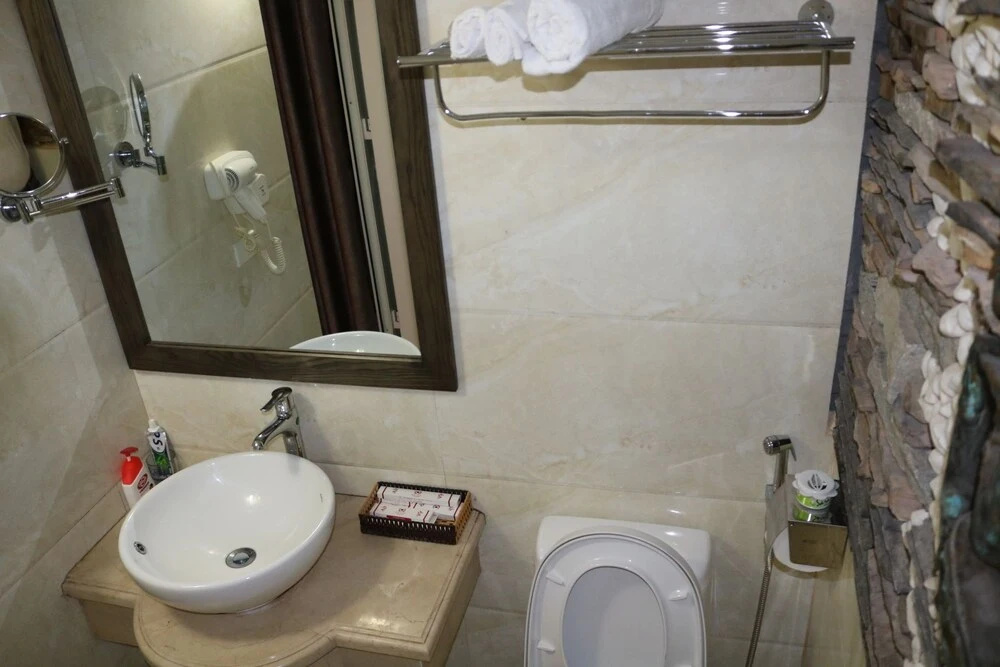 Ruby Hotel