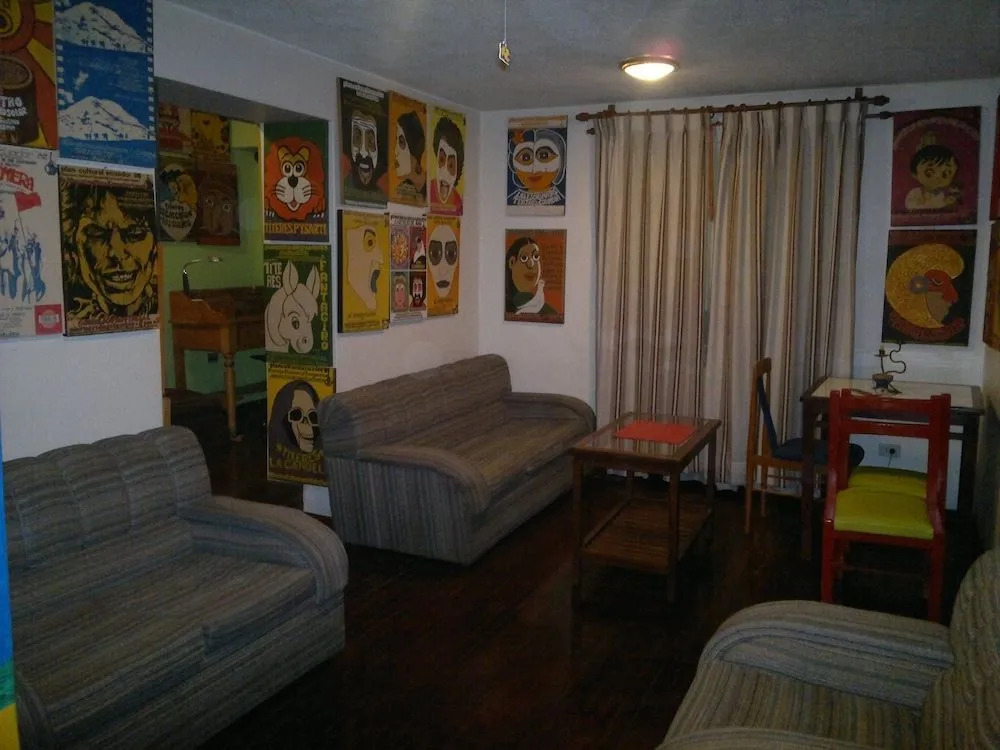 Hostal Huanacauri