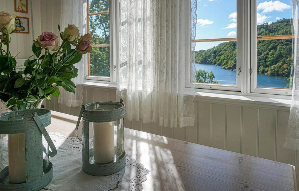 4 Bedroom Beautiful Home In Farsund