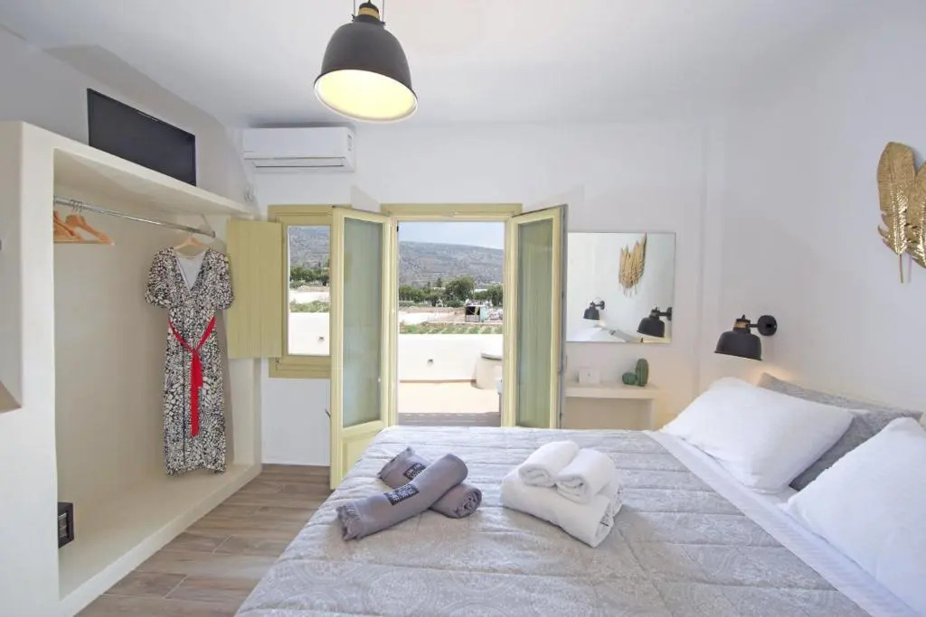 Diasino Apartments and Car Rental