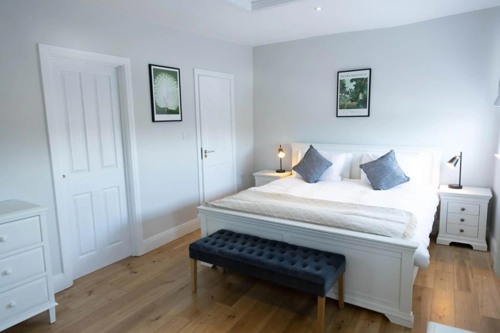 Serviced Guest ApartSuites The Unicorn