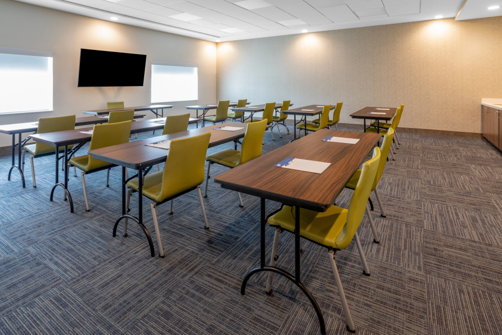 Holiday Inn Express & Suites Wildwood The Villages by IHG