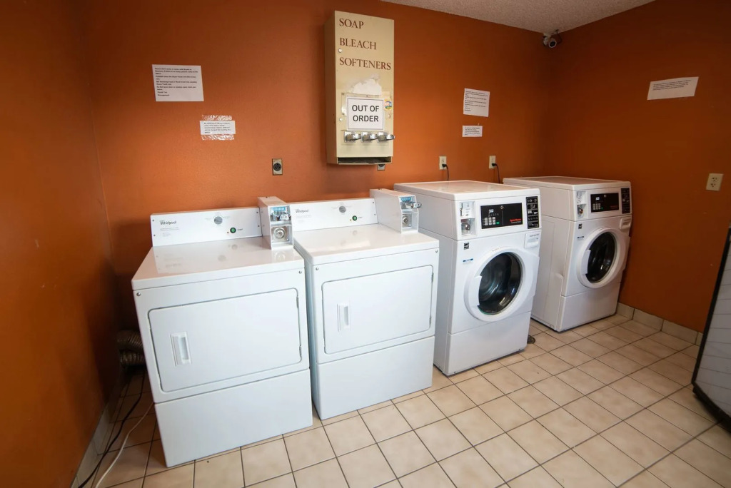 Americas Best Value Inn and Suites Siloam Springs