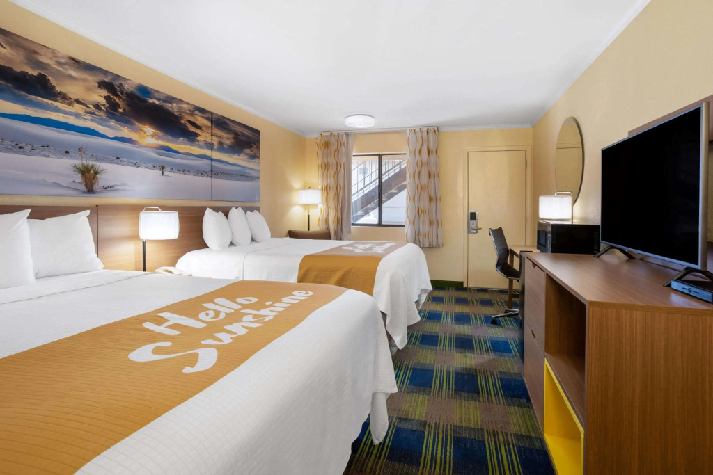 Days Inn by Wyndham Alamogordo White Sands