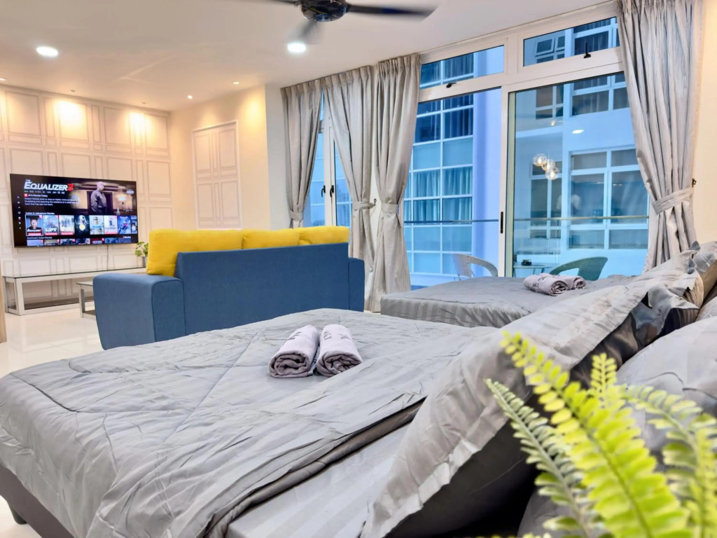 KSL City Mall 4-6pax Netflix｜Smart TV 55inch