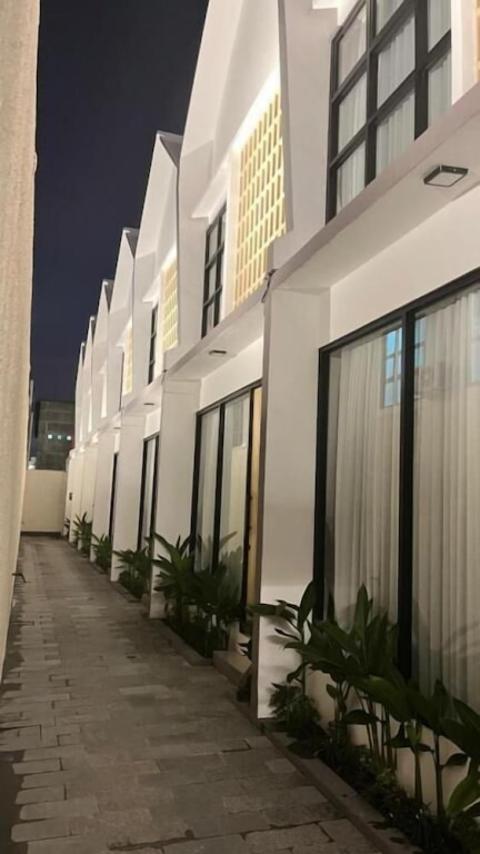Lodjisvarga Villa Jogja