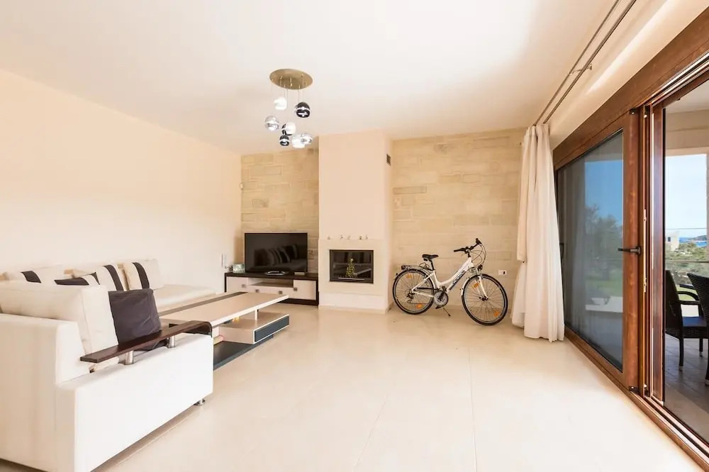Levanta Luxury Stone Villa