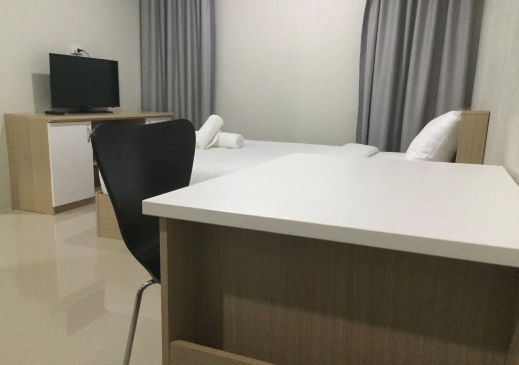 Plychan Hotel