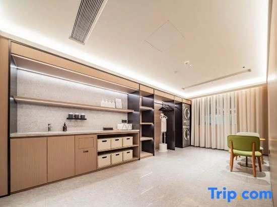 JI Hotel (Chengdu Dufu Caotang Xinan Caida Guanghua Campus)