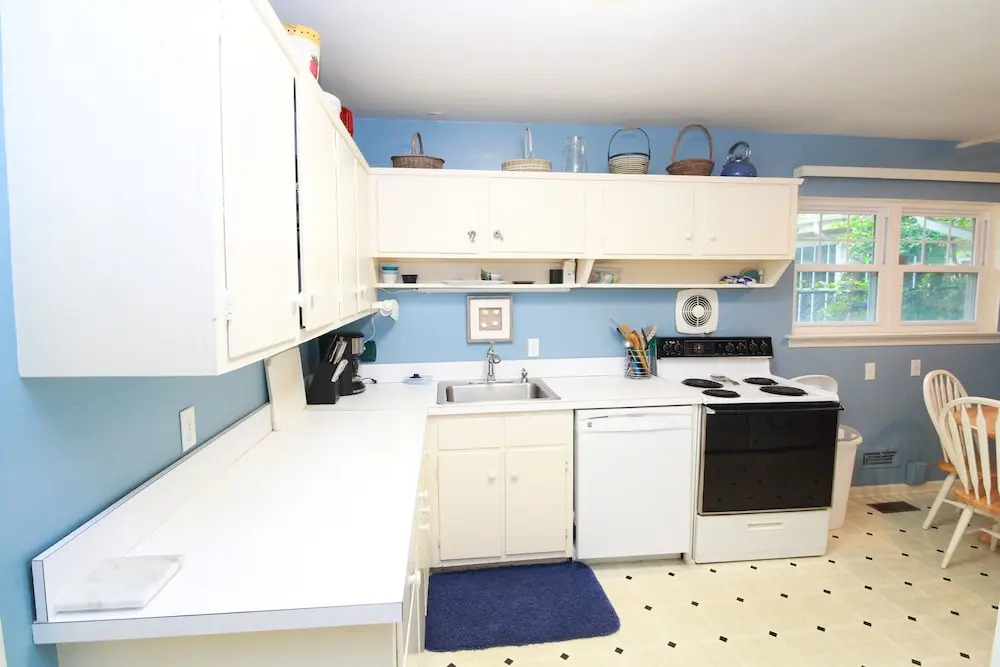 Atlantic Haven 4 Bedroom Home by Redawning
