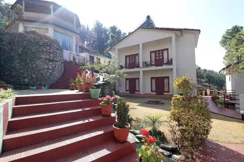 OYO 27891 Hotel Binsar Rooms