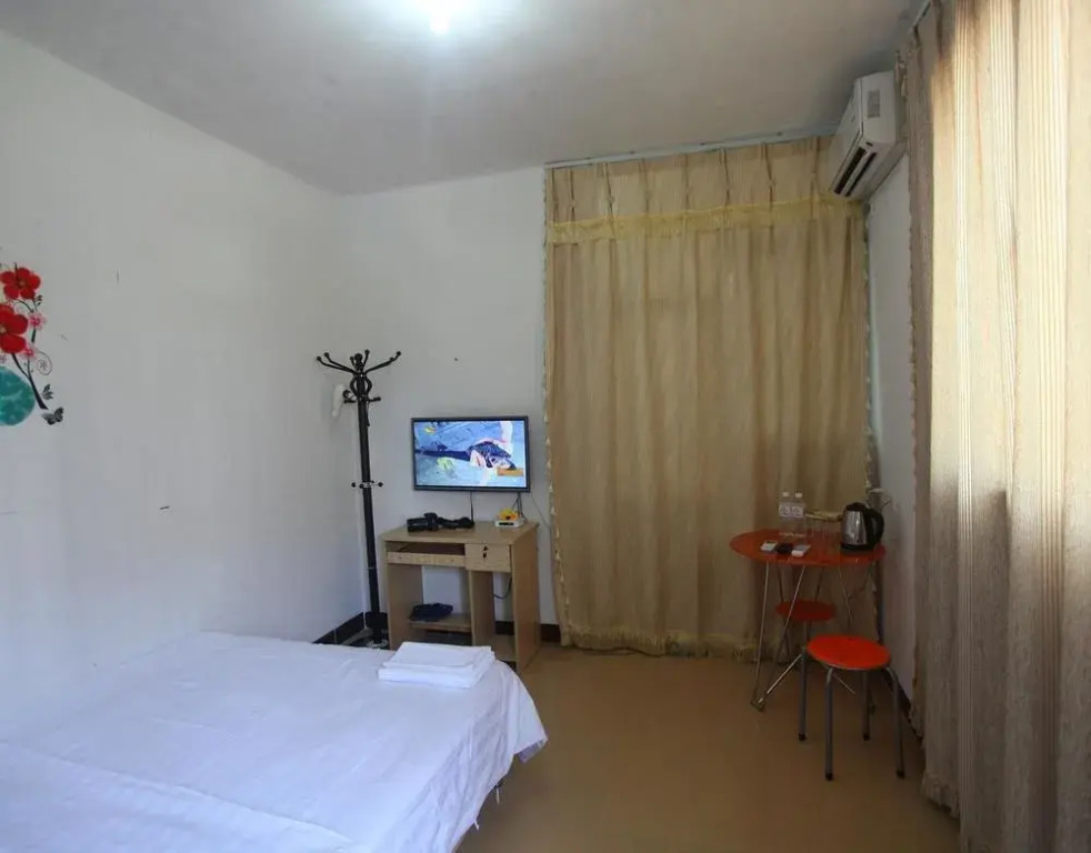 Xiamen Number Three Hotel