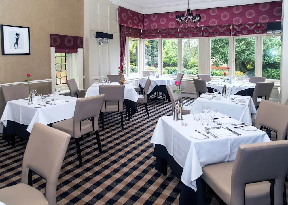 The Riverhill Hotel  Restaurant