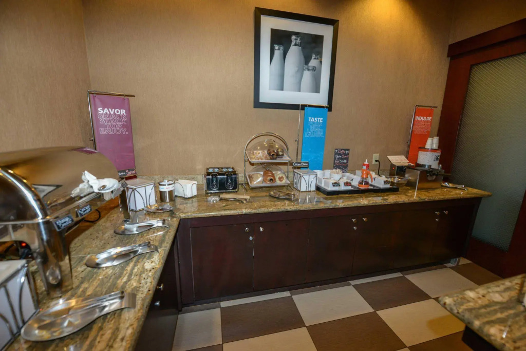 Hampton Inn & Suites Bremerton