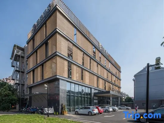 Wassim Hotel Shanghai Chuansha Metro Station