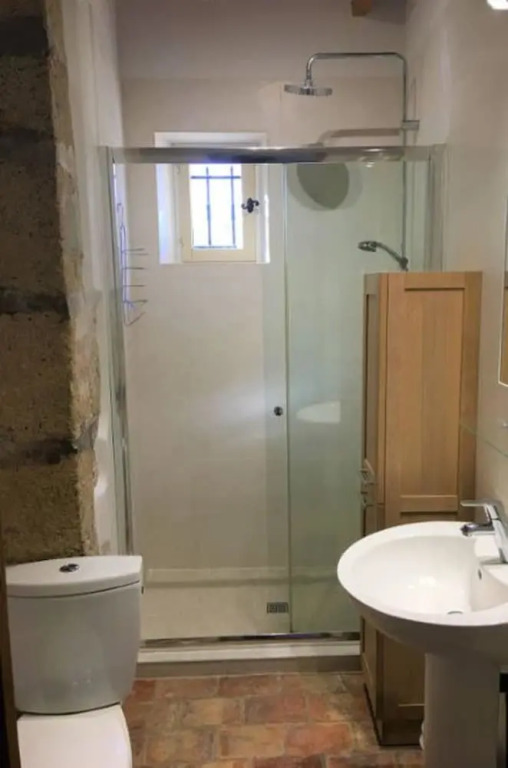 House With 2 Bedrooms in Grans, With Pool Access and Furnished Terrace