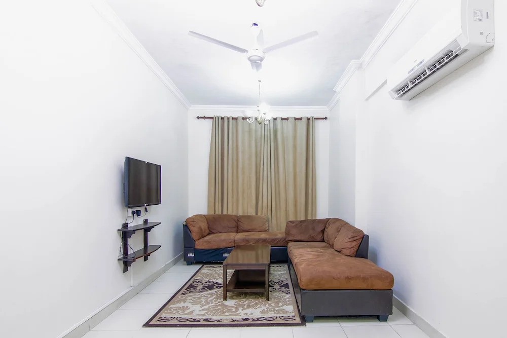 OYO 123 Arsh Furnished Apartment
