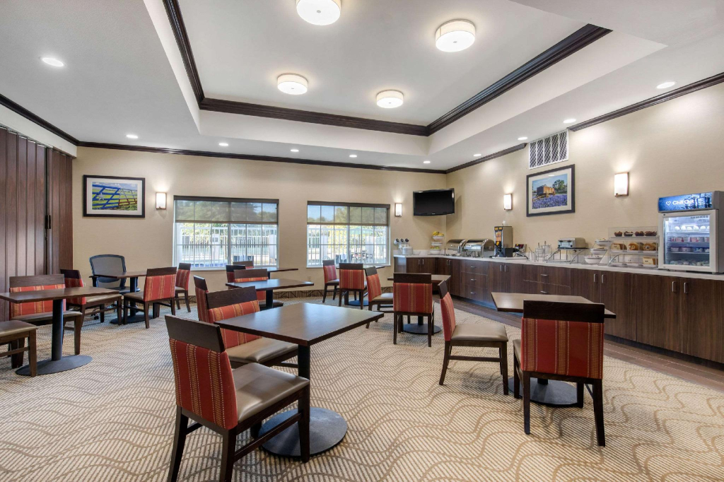 Comfort Inn & Suites Cedar Hill Duncanville