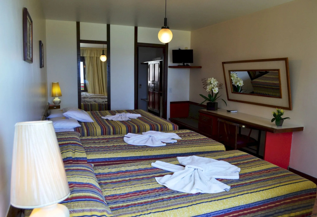 Baia Cabralia Hotel
