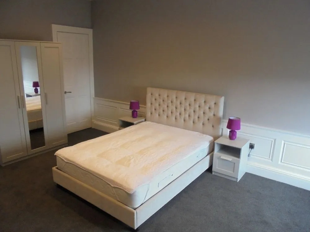 York Place Oasis 3 Bed