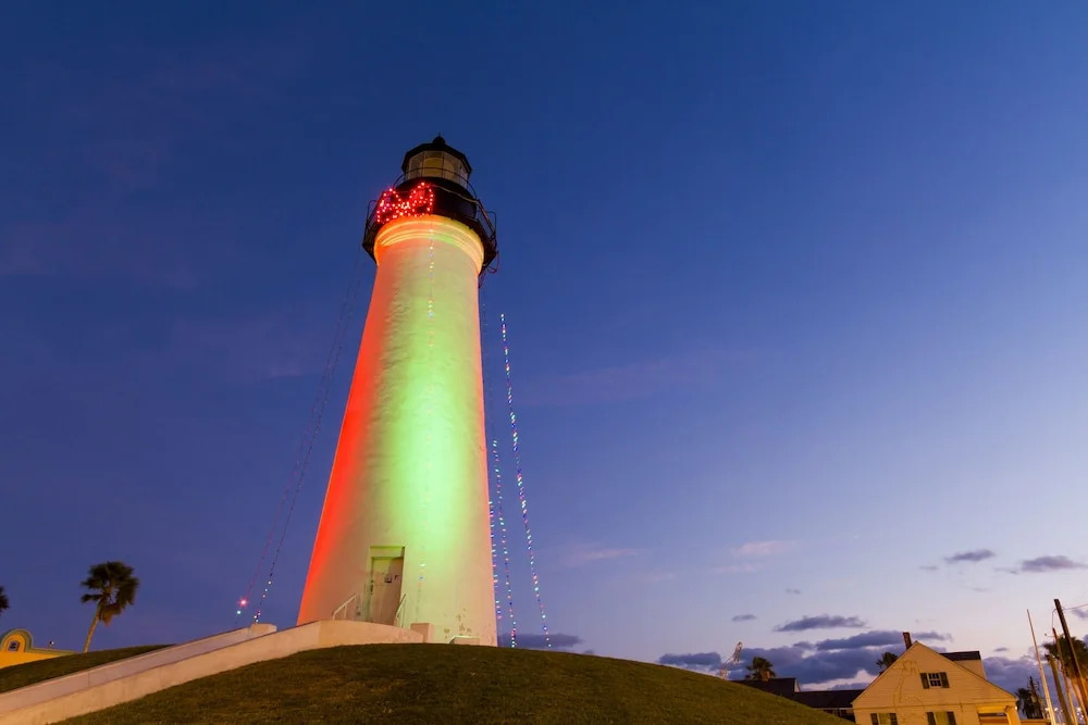 Landfall Tower W/ Balcony, Pool & Boat Slips 1 Bedroom Condo