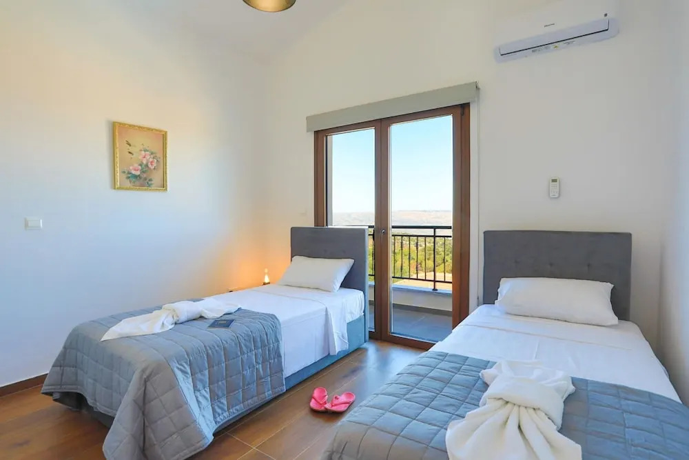 Villa Ernica
