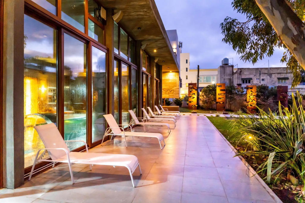 O2 Hotel Valeria del Mar