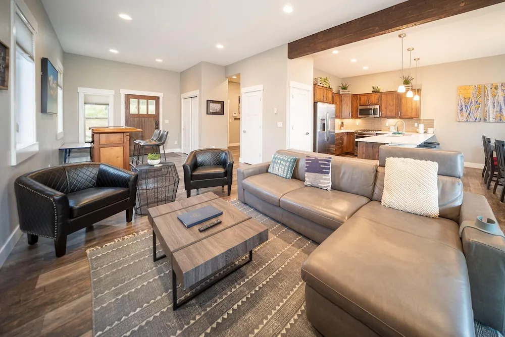 228 Mountain Willow by Stay Winter Park